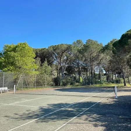 Joli Studio 4 Pers- Golf De Valescure St Raphael Сен-Рафаэль